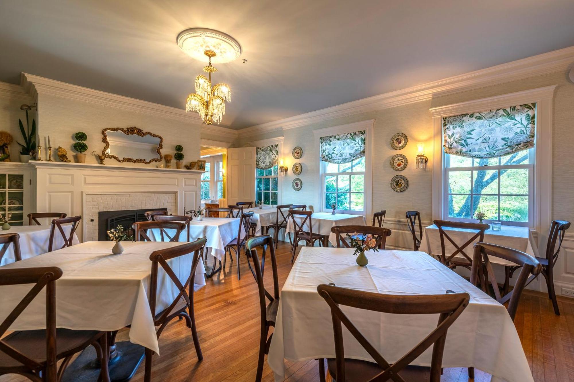 The White House Inn Wilmington Bagian luar foto