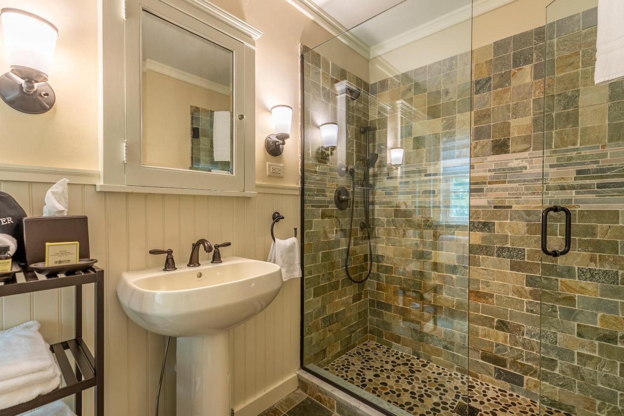 The White House Inn Wilmington Bagian luar foto